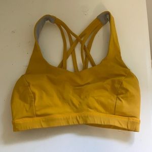 Lululemon free to be serene bra size 4